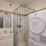 Serena - Hopital Clocheville Apartamento