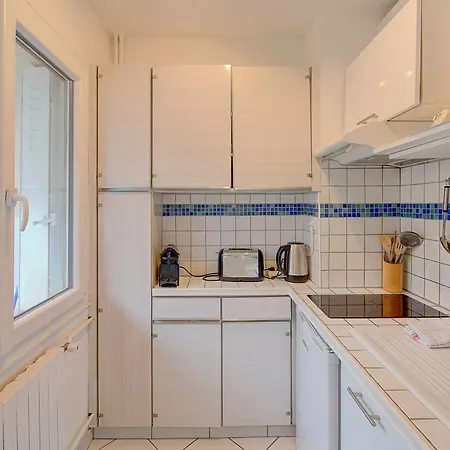 Serena - Hopital Clocheville Apartament