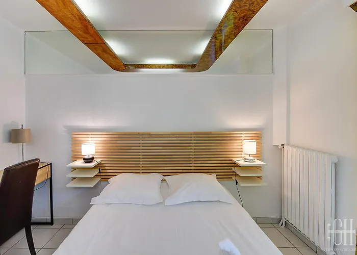 Serena - Hopital Clocheville